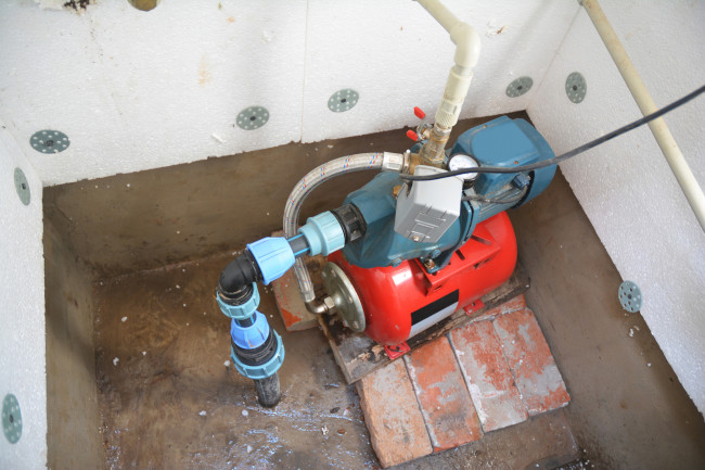 How To Tell If You Need Well Water Pump Repair Services Yadkin Well IStock 1217990519 Feat